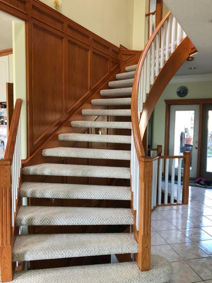 Rocky Mountain View Bed & Breakfast Cochrane Bagian luar foto